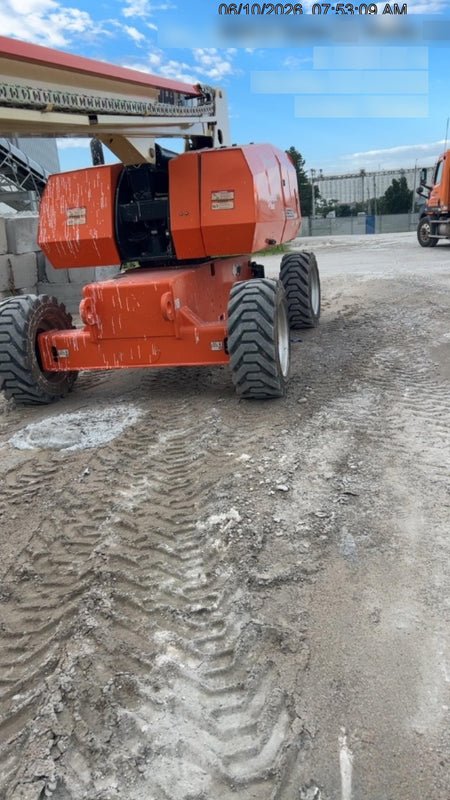2023 JLG 860SJ