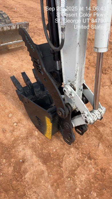 2025 TAG MANUFACTURING 18" HD Bucket - Tag