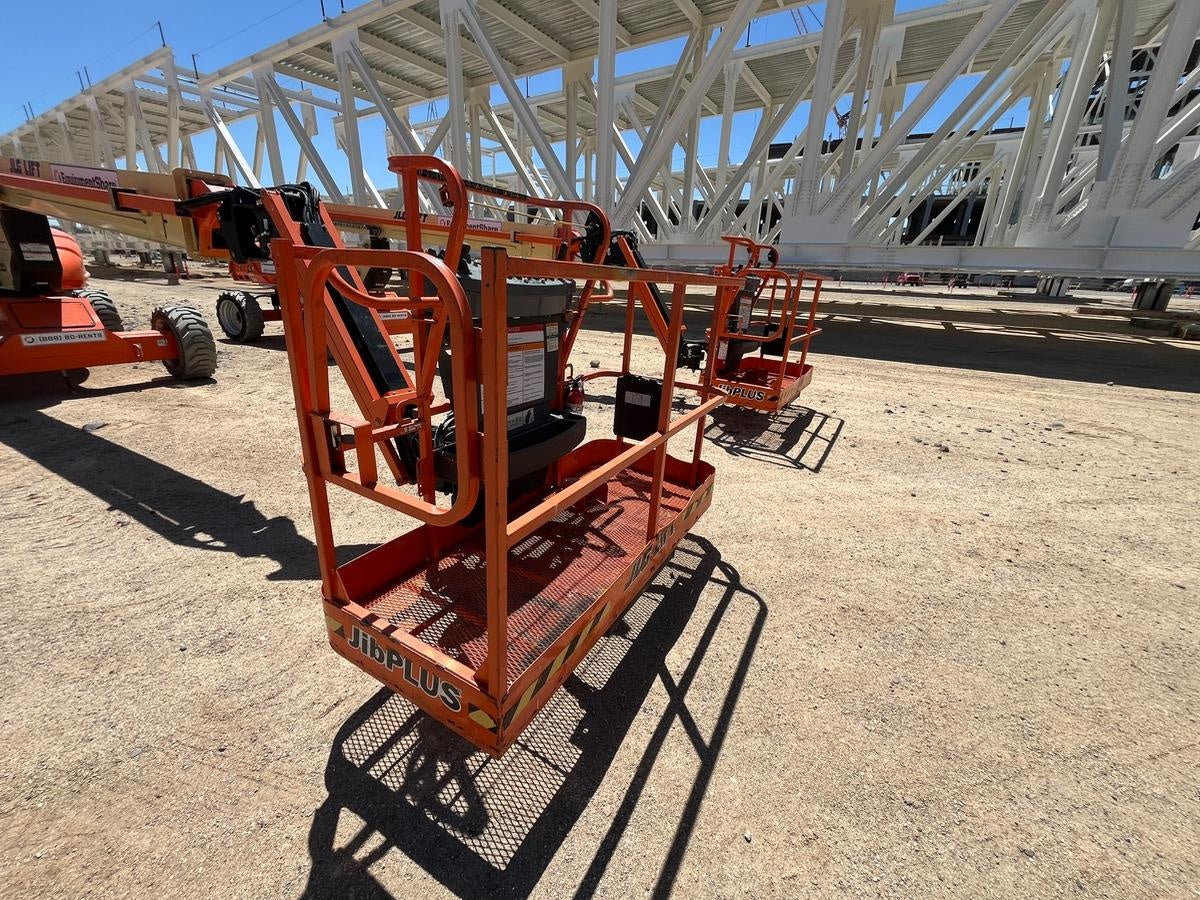 2021 JLG H600SJP