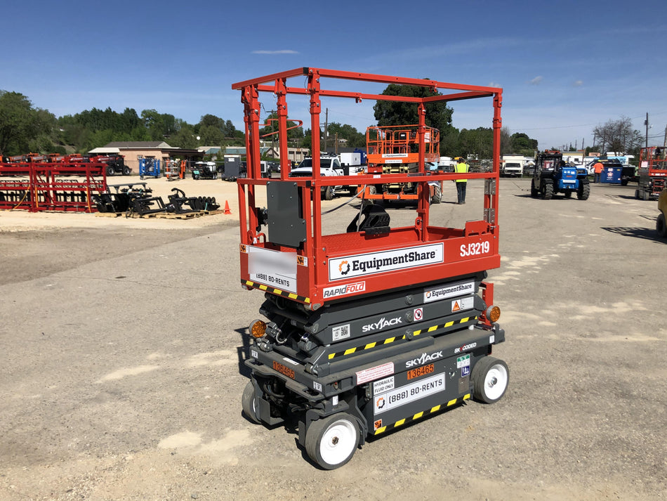 2021 SKYJACK SJ3219