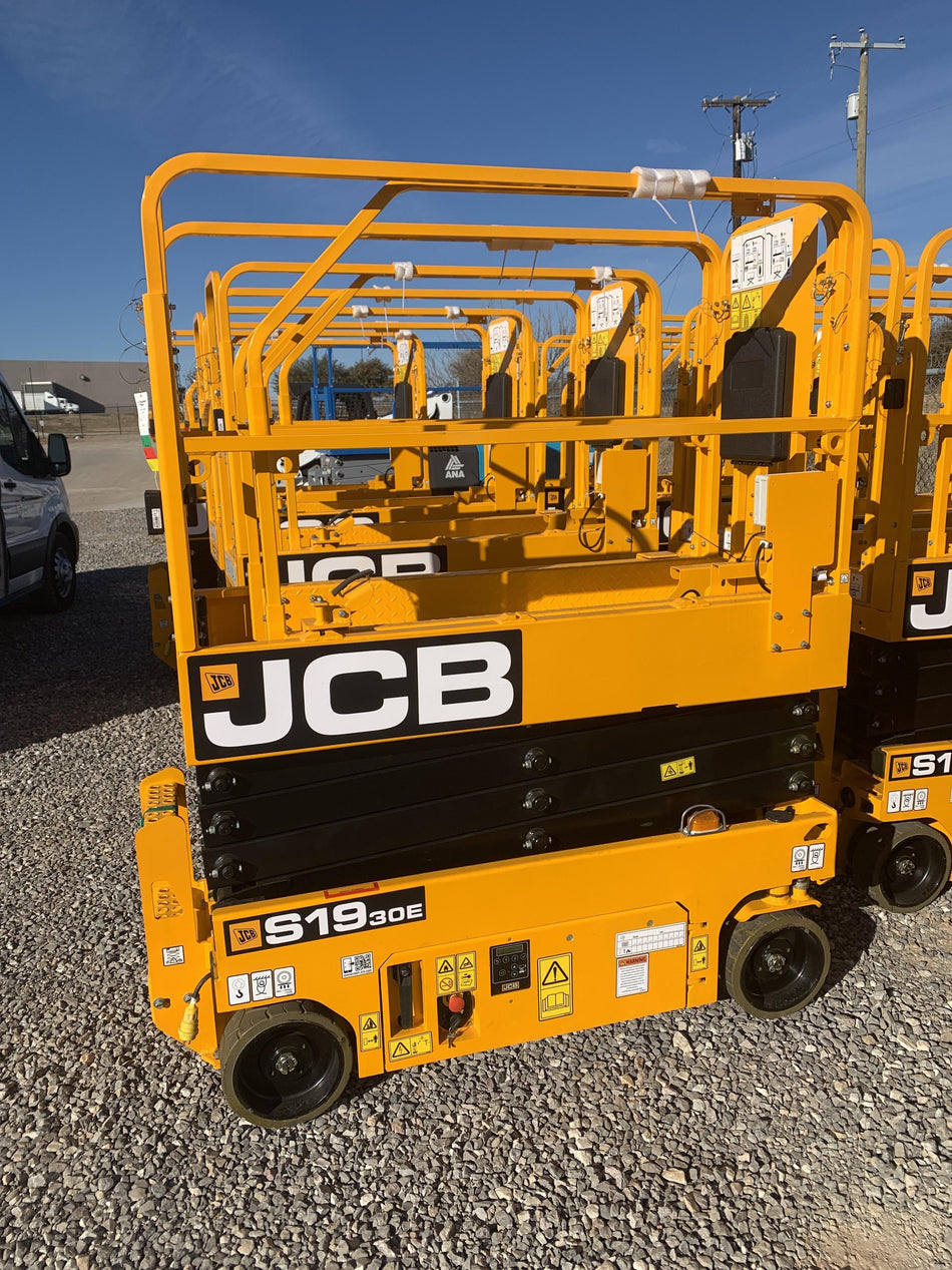 2023 JCB S1930E