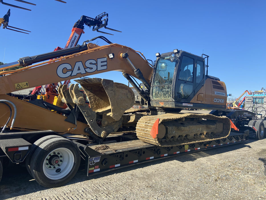 2020 CASE CX210D
