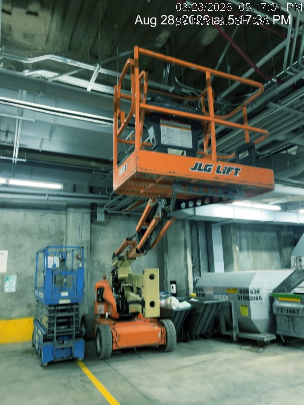 2019 JLG E450AJ
