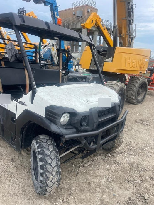 2022 Kawasaki Mule PRO-DXT Standard Options, Backup Alarm, Beacon, Plastic Hard Top, Poly Windshield, Horn Kit