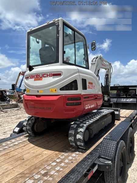 2025 TAKEUCHI TB235-2CR