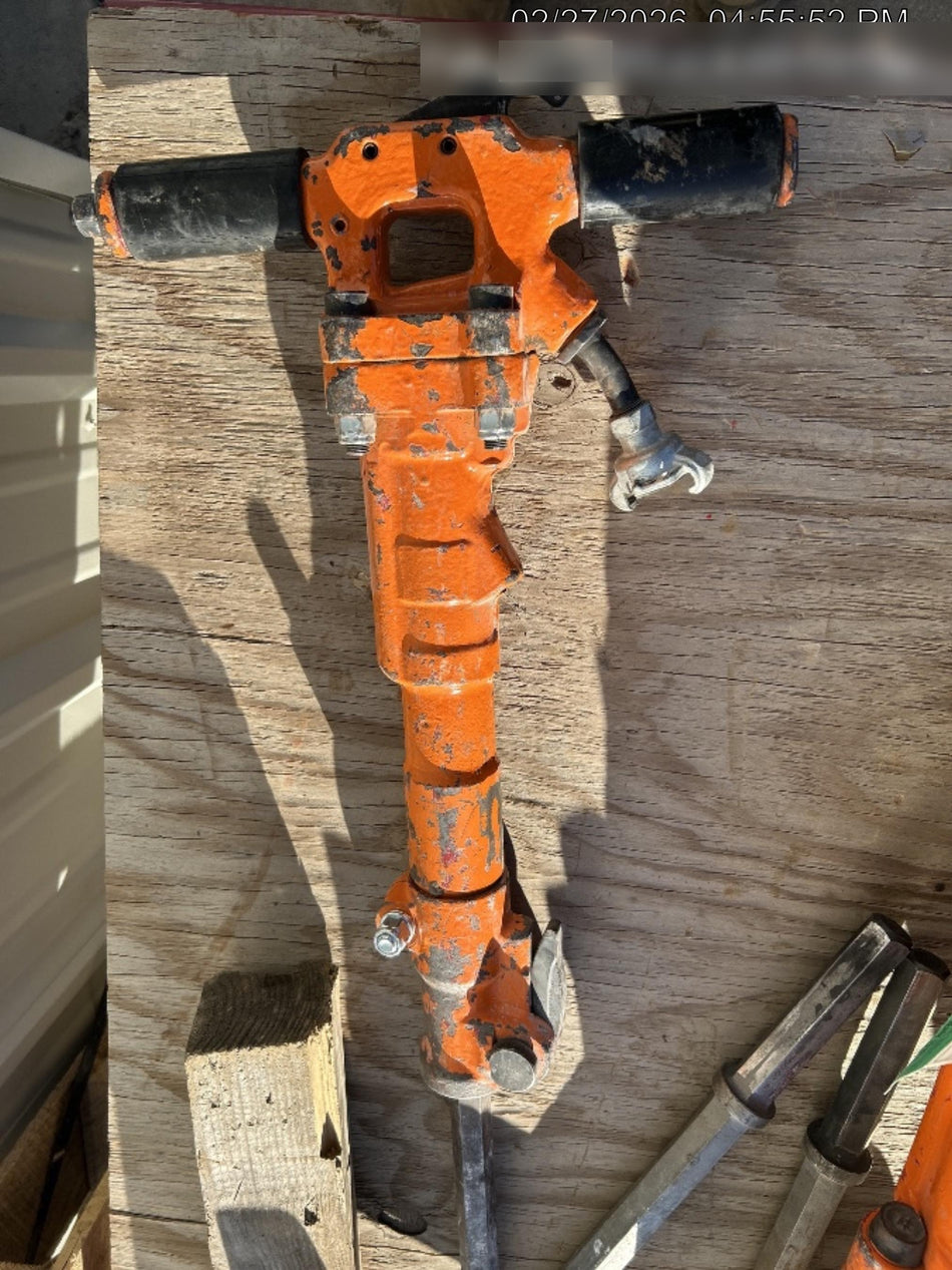 2021 MICHIGAN PNEUMATIC MP-30-1