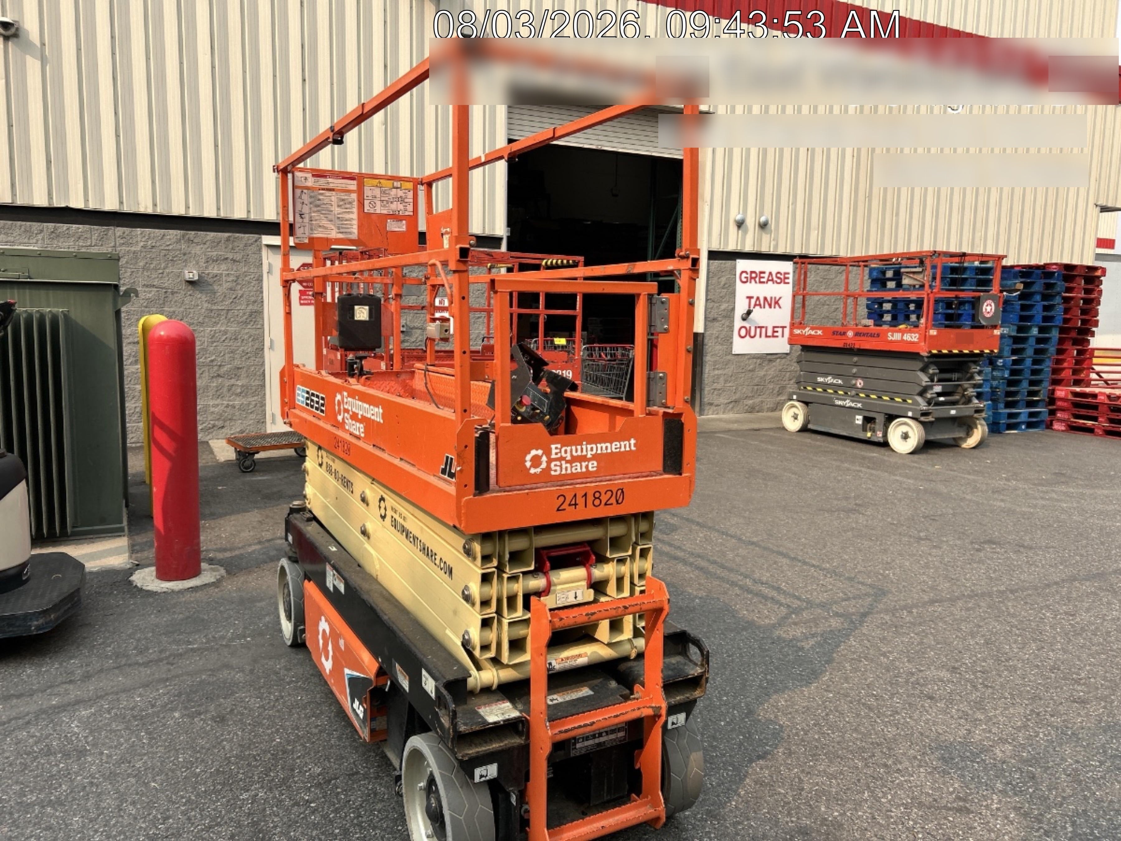 2022 JLG ES2632