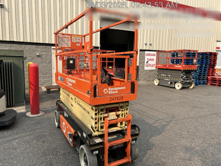 2022 JLG ES2632