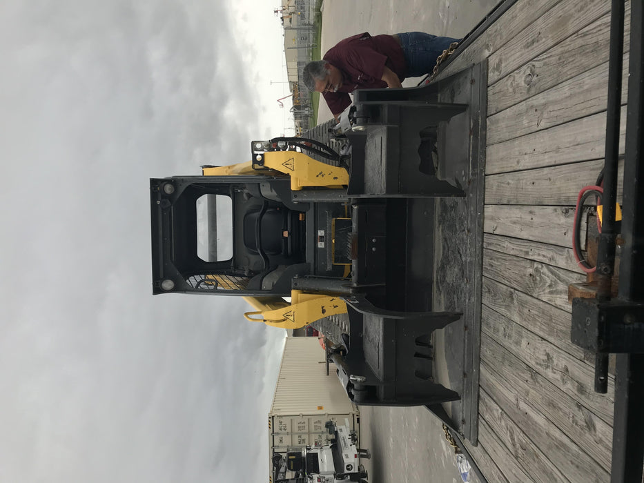 2019 PALADIN 76" Scrap Grapple Bucket - Paladin