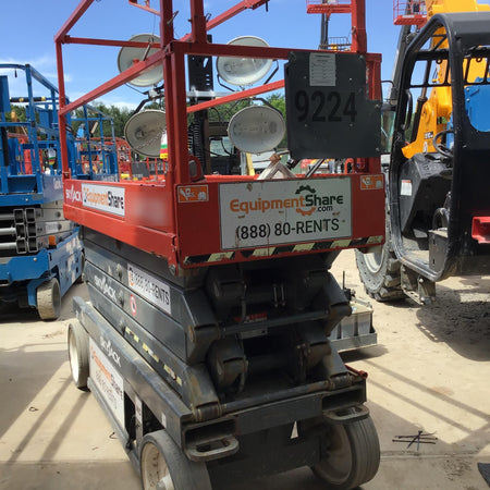 2018 Skyjack SJIII-3226 Skyjack SJIII3226 Scissor Lift w/Trojan Batteries