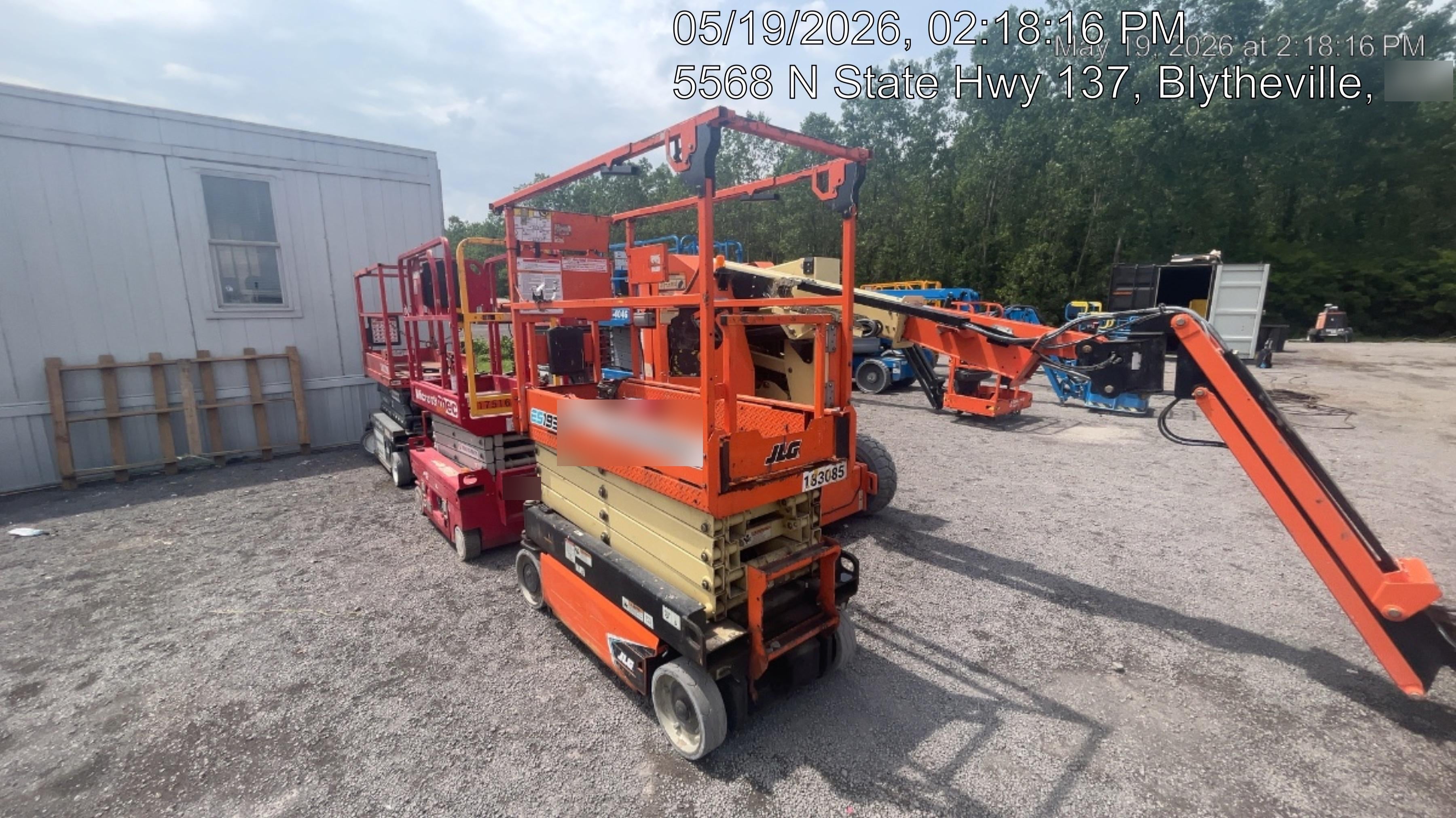 2021 JLG ES1932