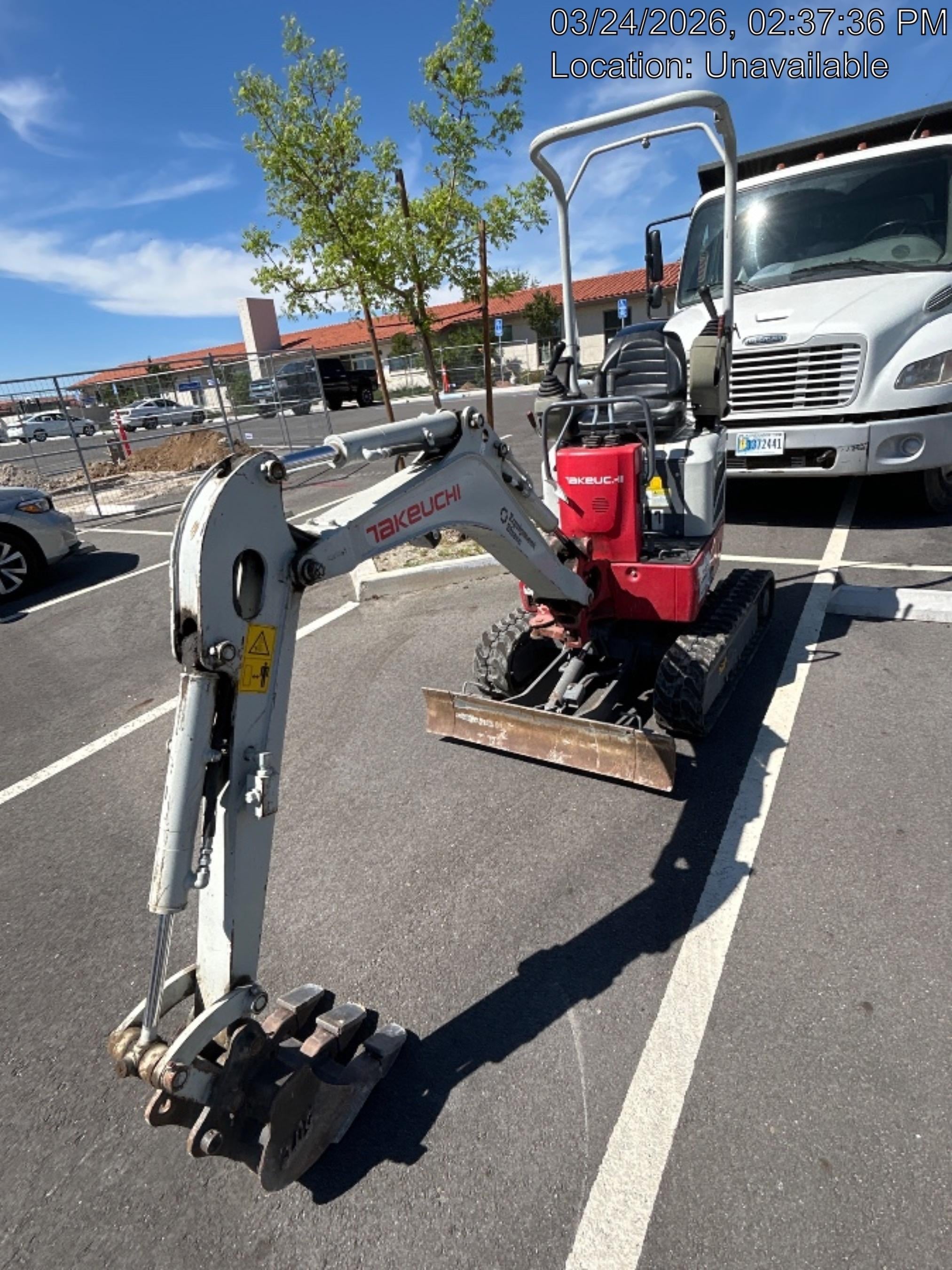2023 TAKEUCHI TB210R