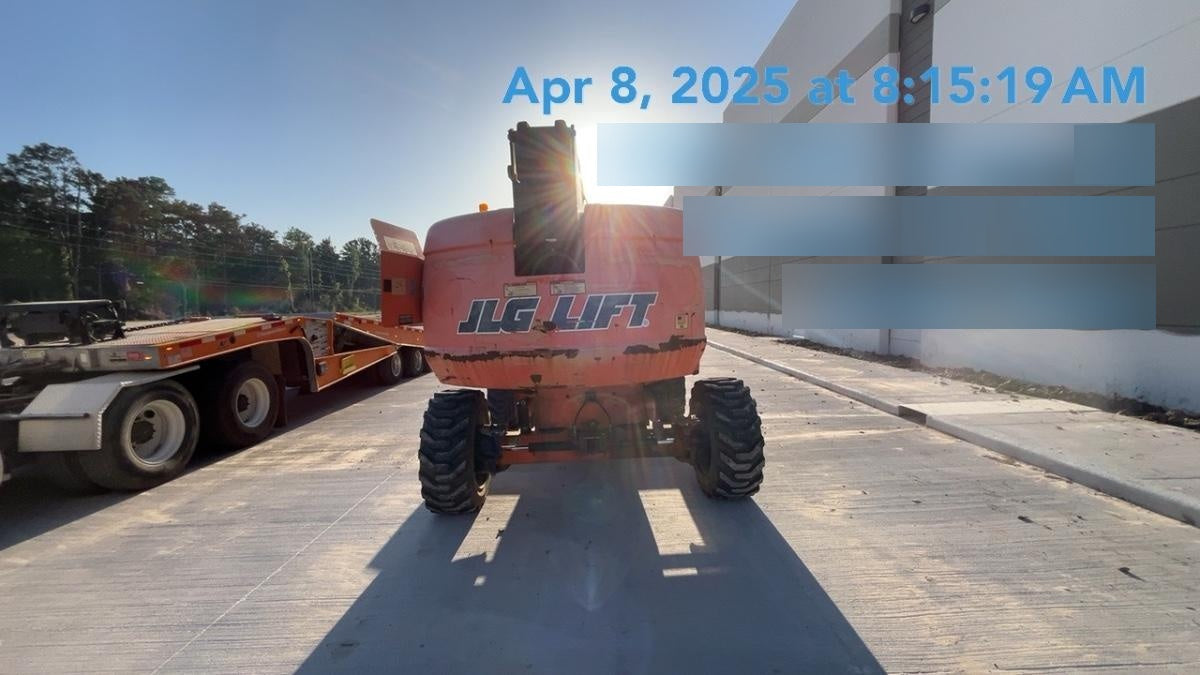 2016 JLG 660SJ