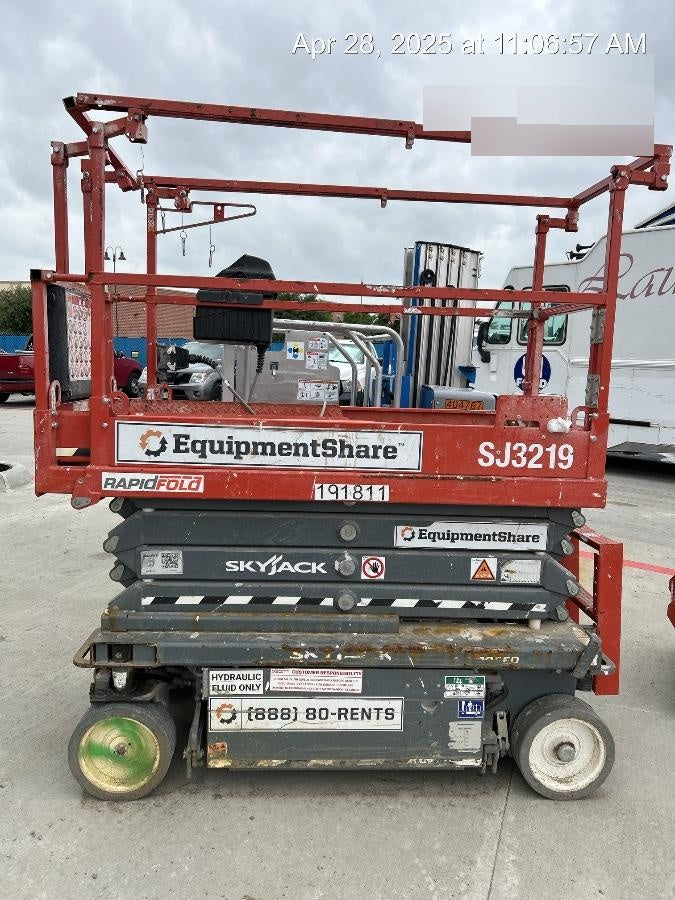 2022 SKYJACK SJ3219