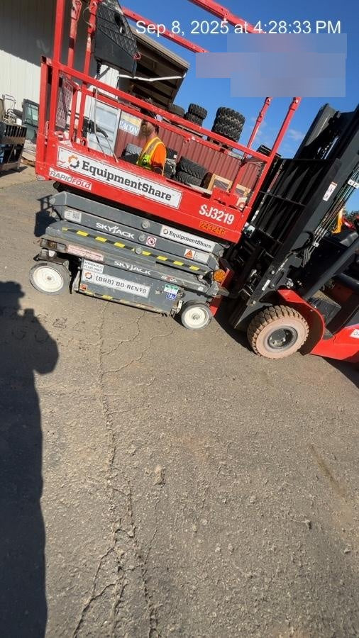 2022 SKYJACK SJ3219