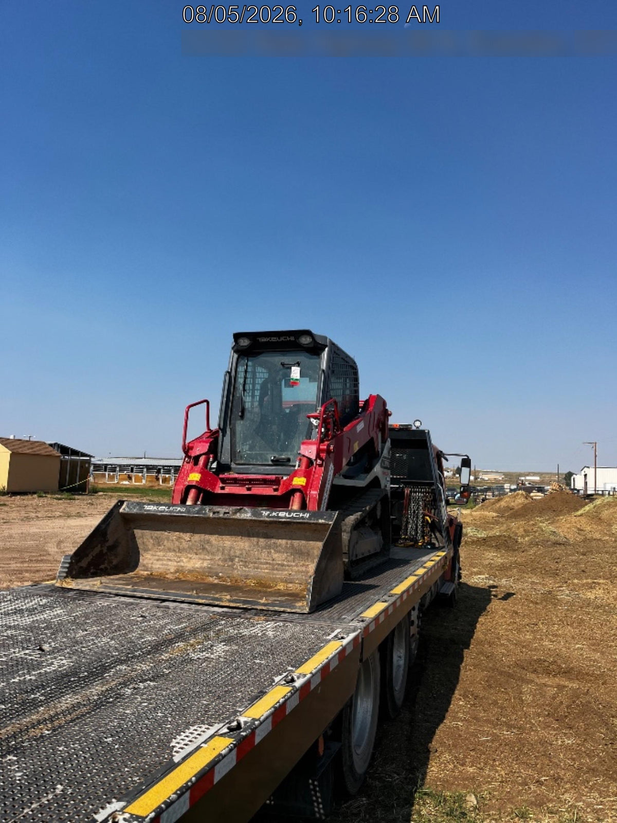 2019 Takeuchi TL10V2-CR Cab/Heat/AC, Rubber Tracks, Backup Alarm, Front & rear working Lights, Auxiliary Hydraulics, 2 Speed Travel, Engine Monitoring System, Hydraulic universal quick hitch w/76" HD dirt bucket with 8 teeth, 20.3 cubic feet capacity, 48" Pallet forks and frame
