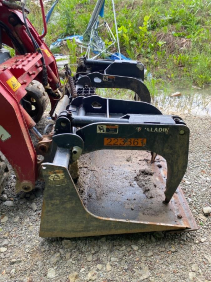 2022 PALADIN UTILITY GRAPPLE 11876-0022