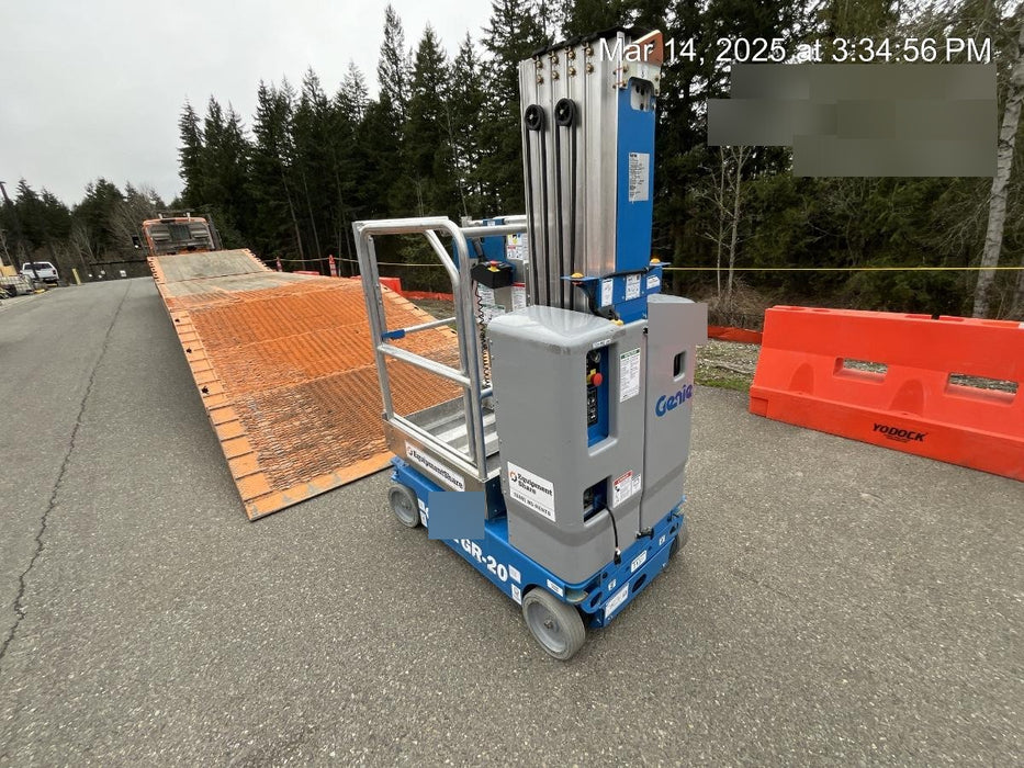 2019 GENIE GR-20