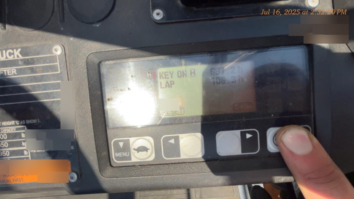 2022 TOYOTA 50-8FGU25