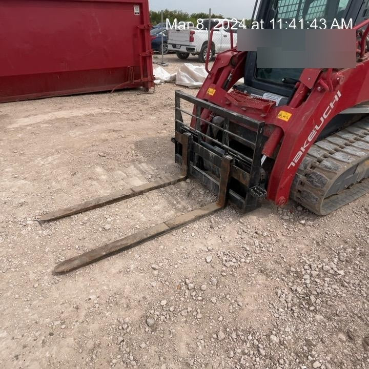 2023 ARROW MATERIAL HANDLING 24" Pallet Fork Frame