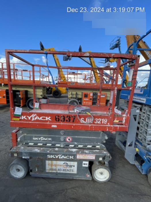 2018 SKYJACK SJIII-3219