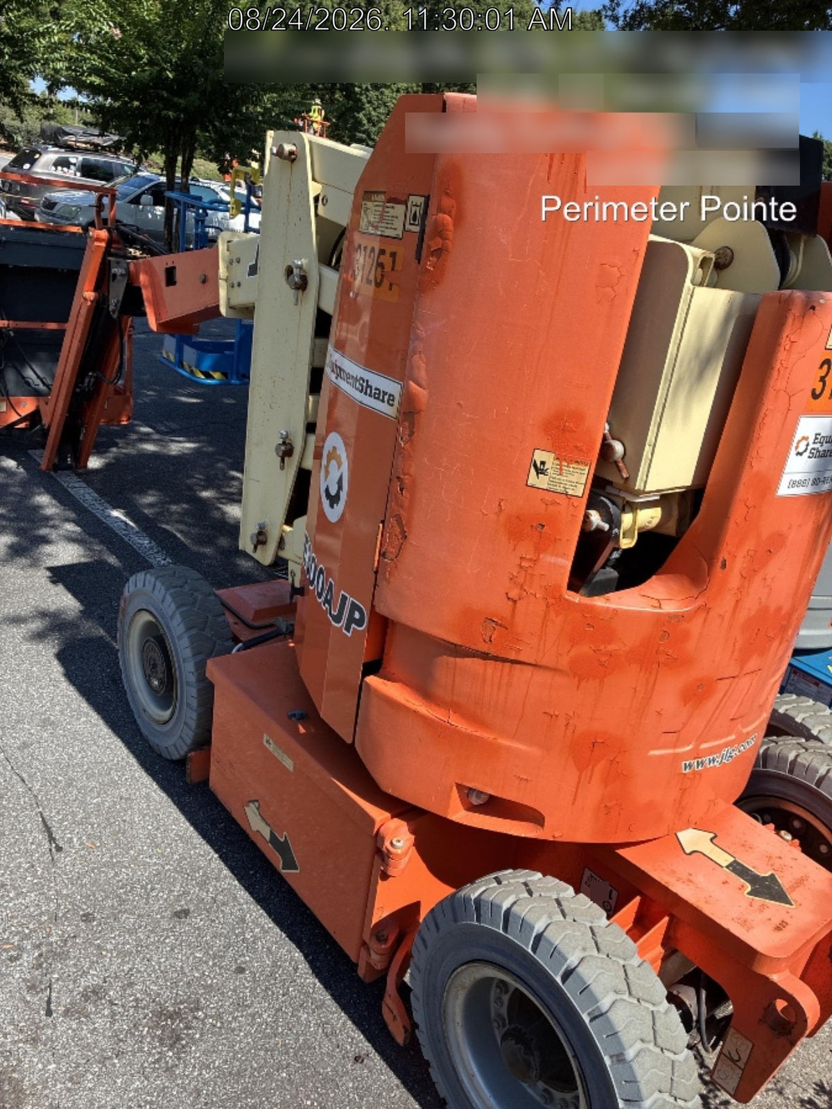 2019 JLG E300AJP