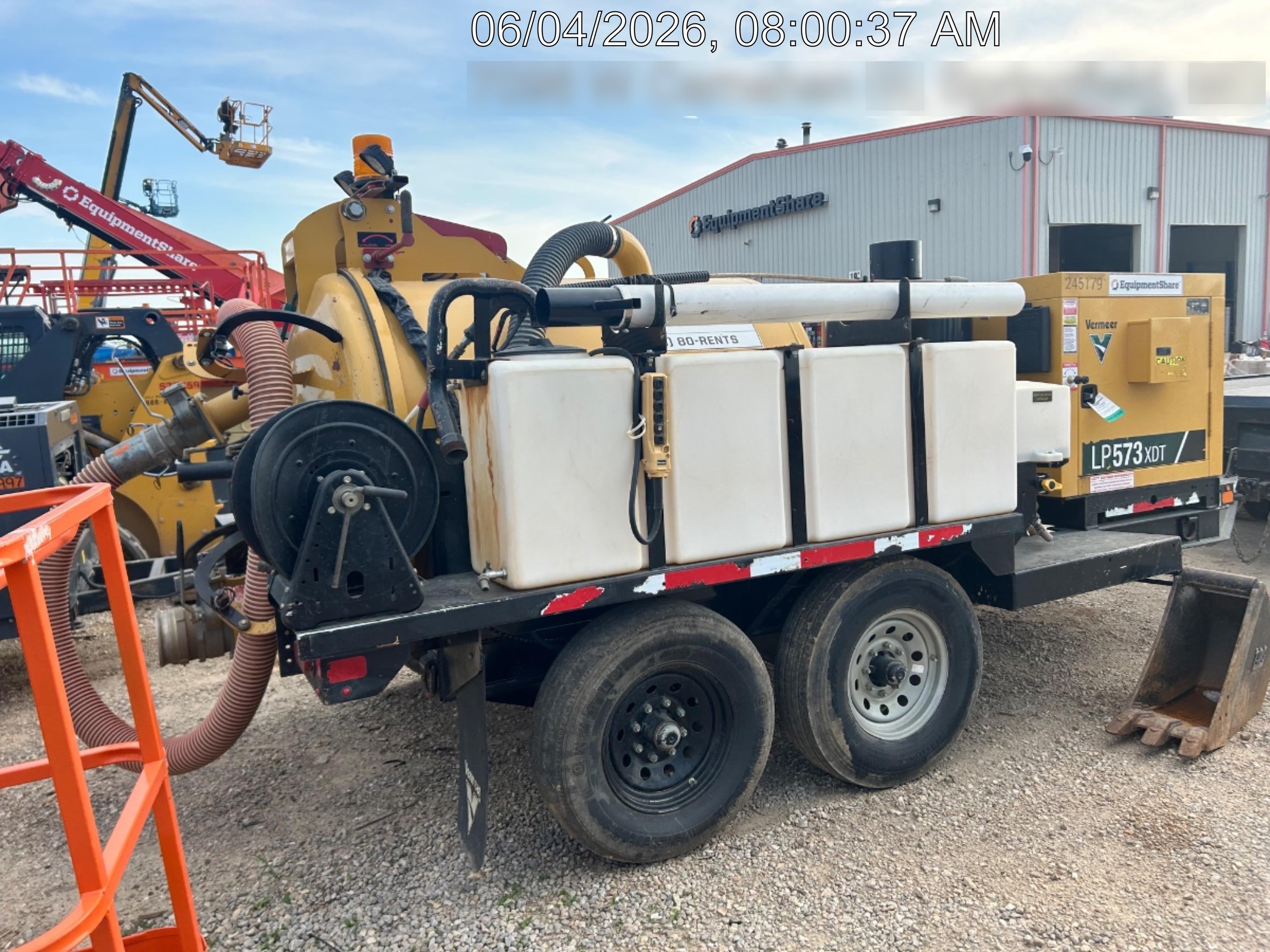 2022 VAC-TRON LP573XDT