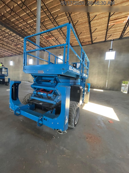 2020 GENIE GS-4390 RT