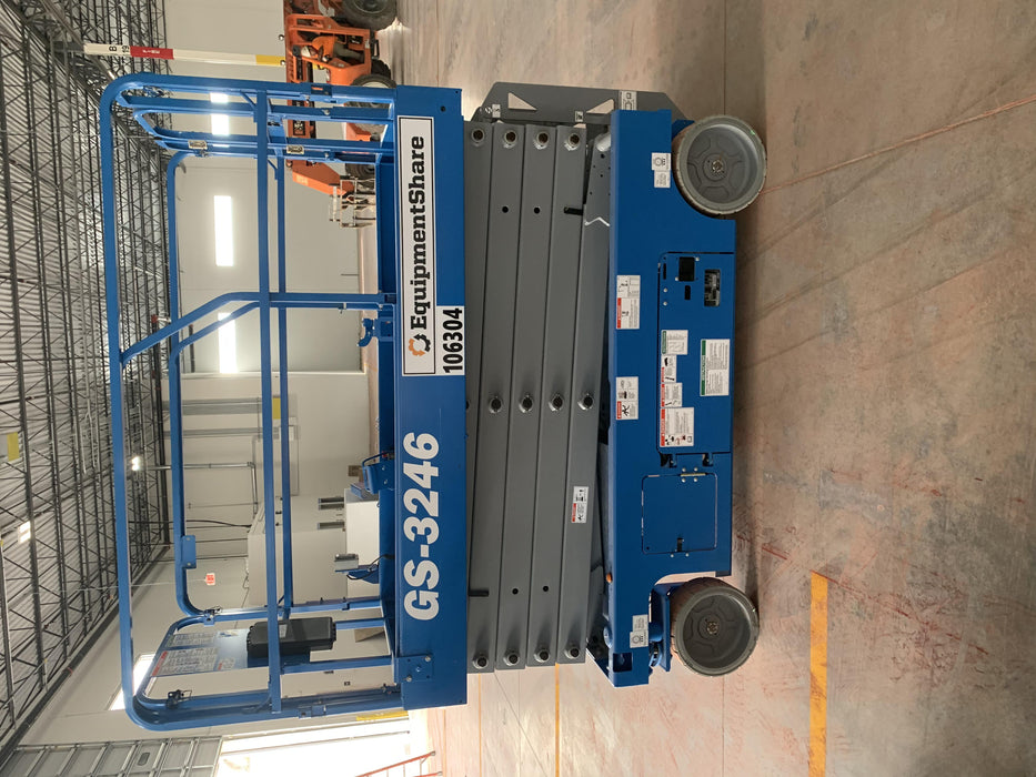 2020 Genie GS-3246 Standard, Folding full height swing gate