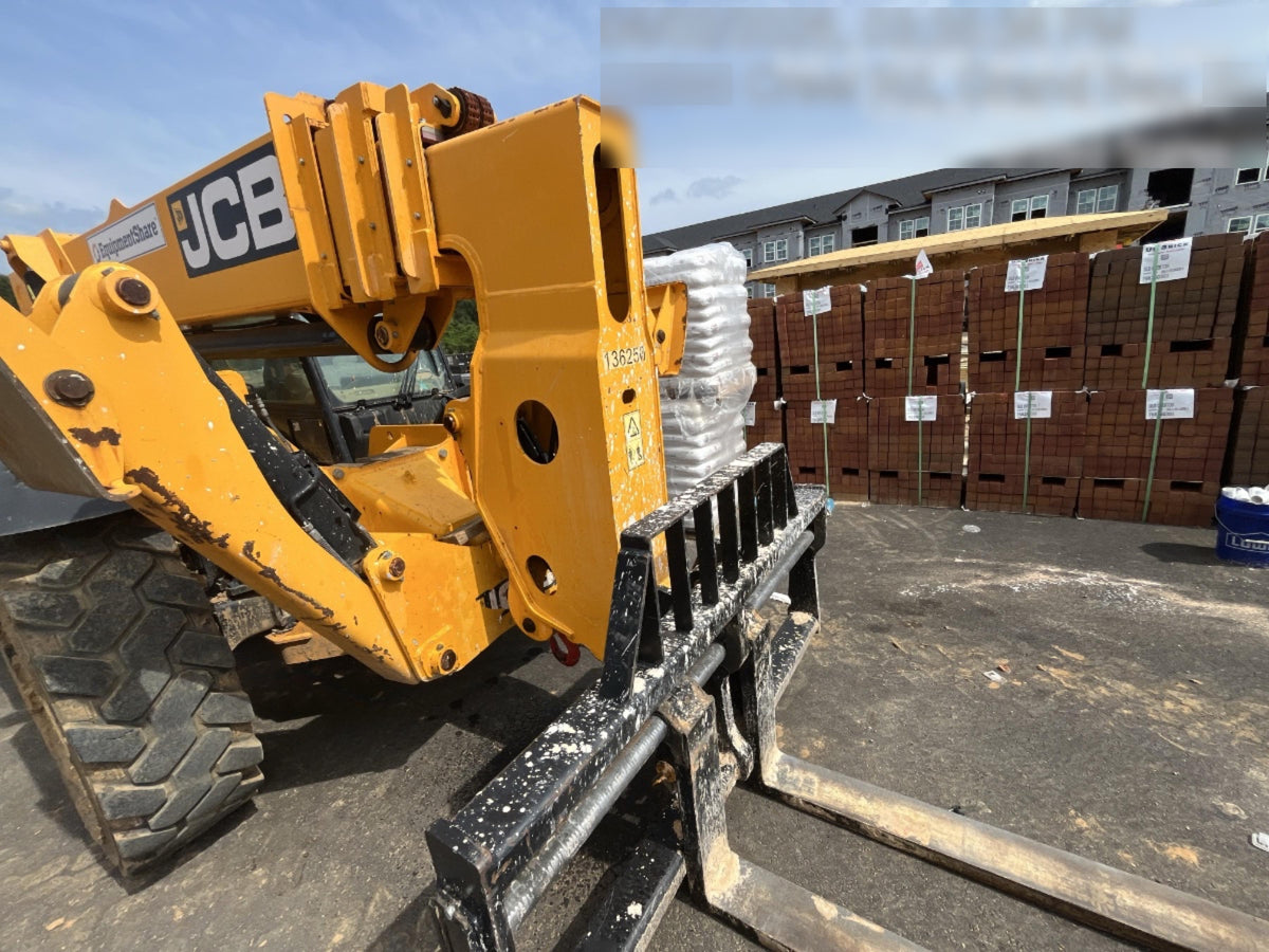 2021 JCB 510-56