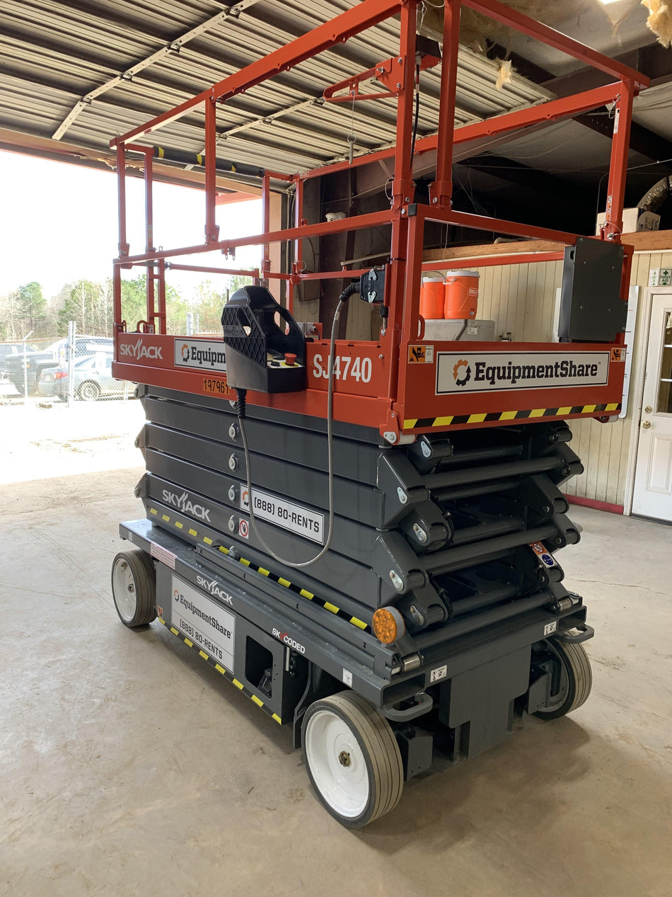 2021 SKYJACK SJ4740