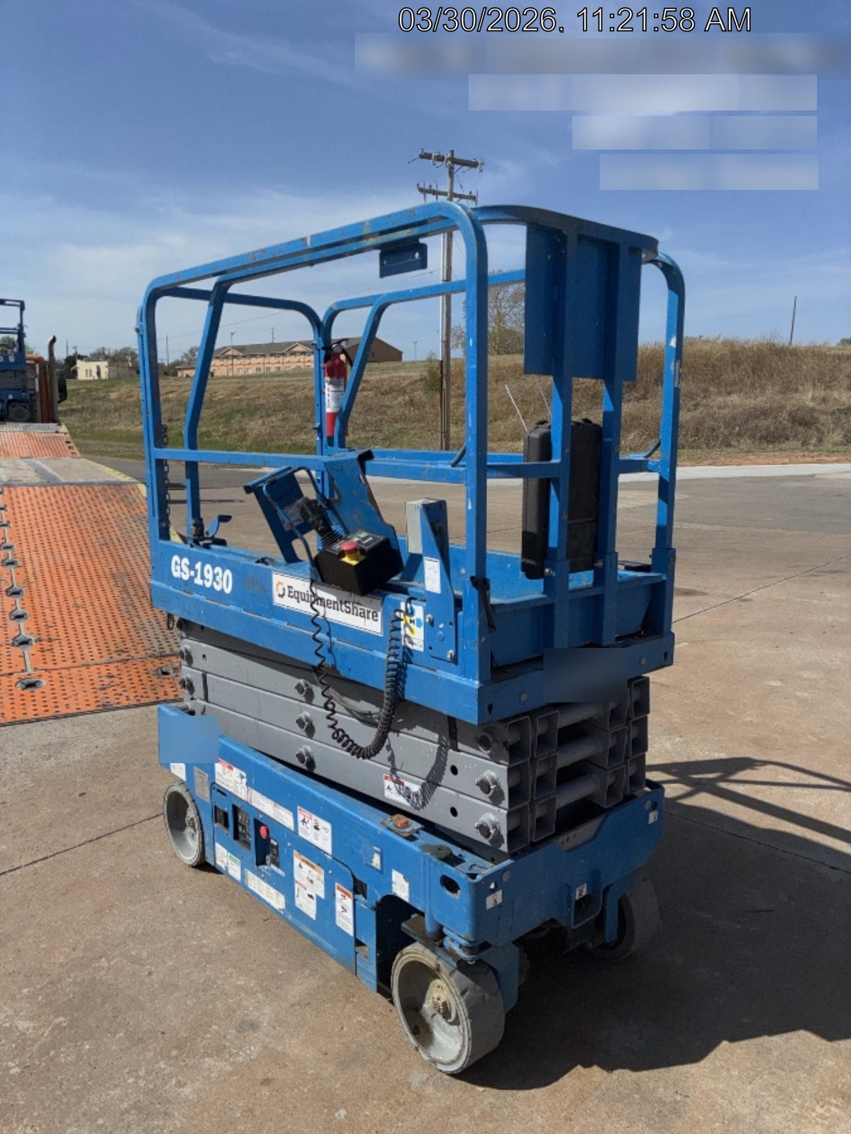 2019 Genie GS-1930 Fixed rails with chain Entry
