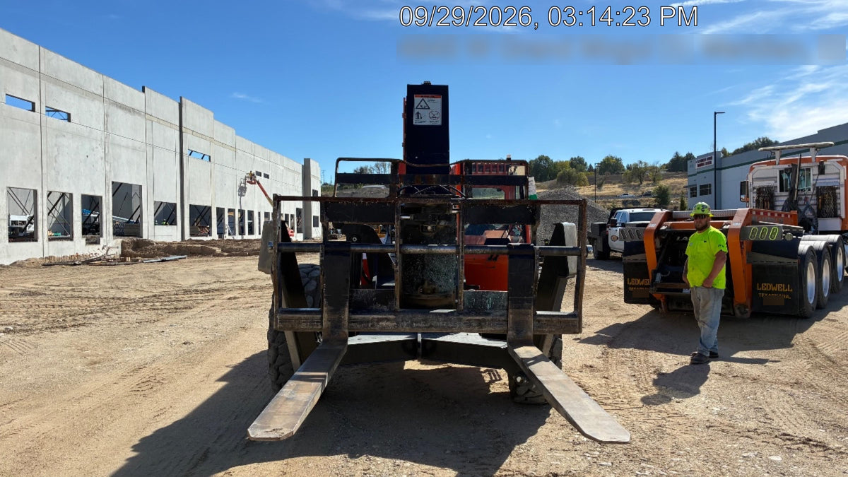 2020 JLG 1001095418S