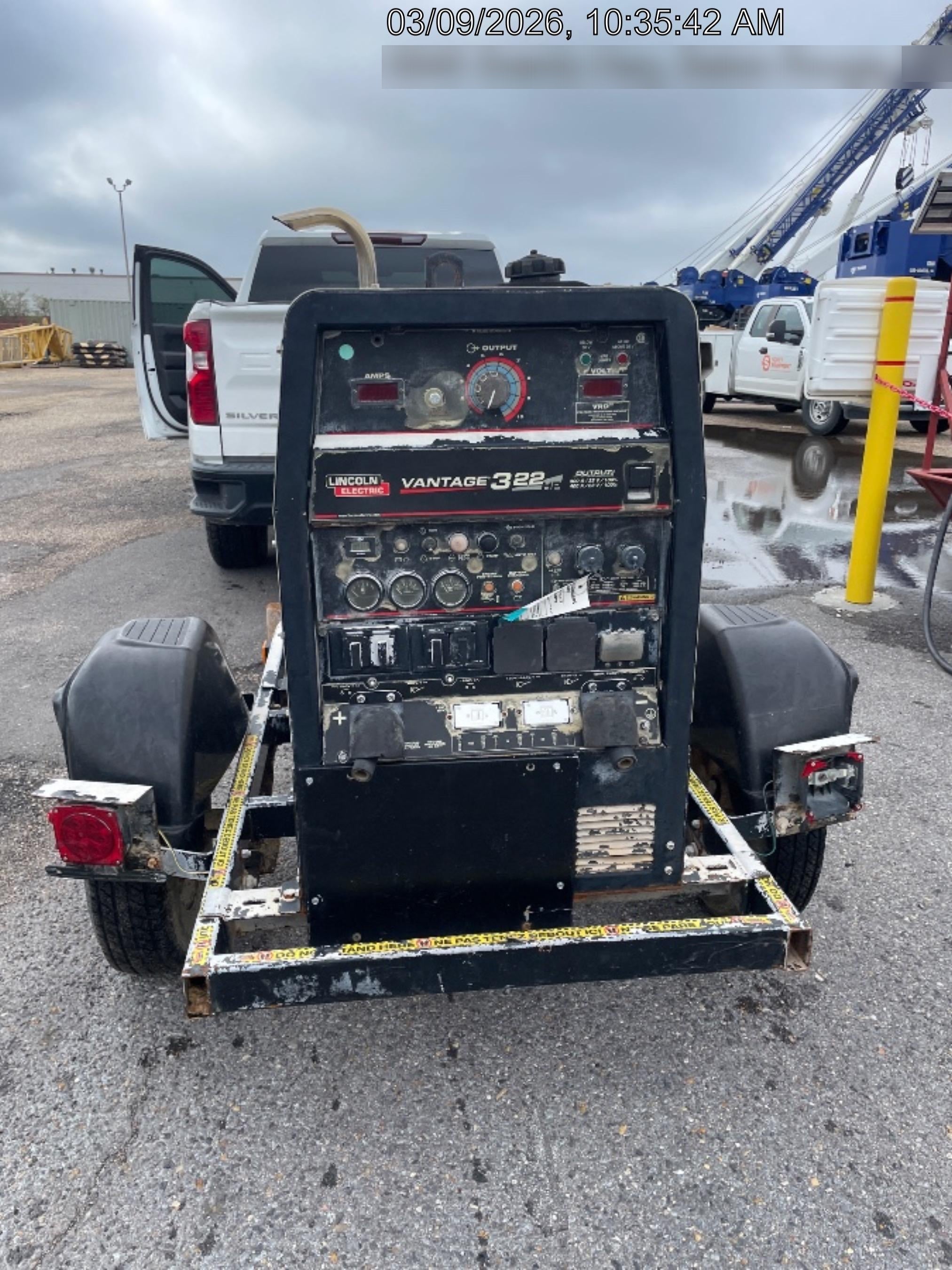 2019 Lincoln Electric Vantage 322 Welder Ready-Pak 3, Two wheel trailer, Fender and Light kit, Cable Rack