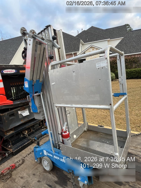 2019 GENIE AWP-30S