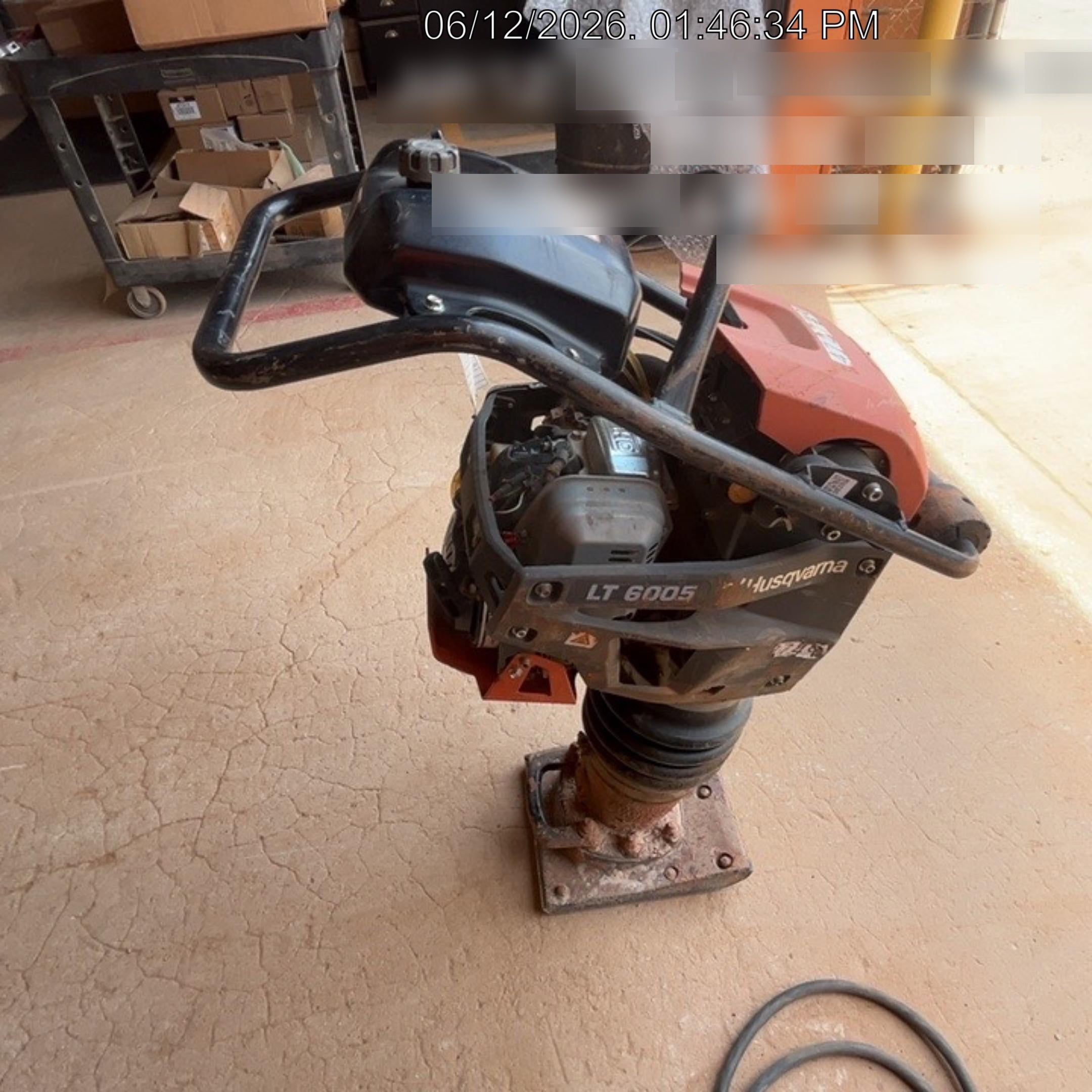 2024 HUSQVARNA LT6005