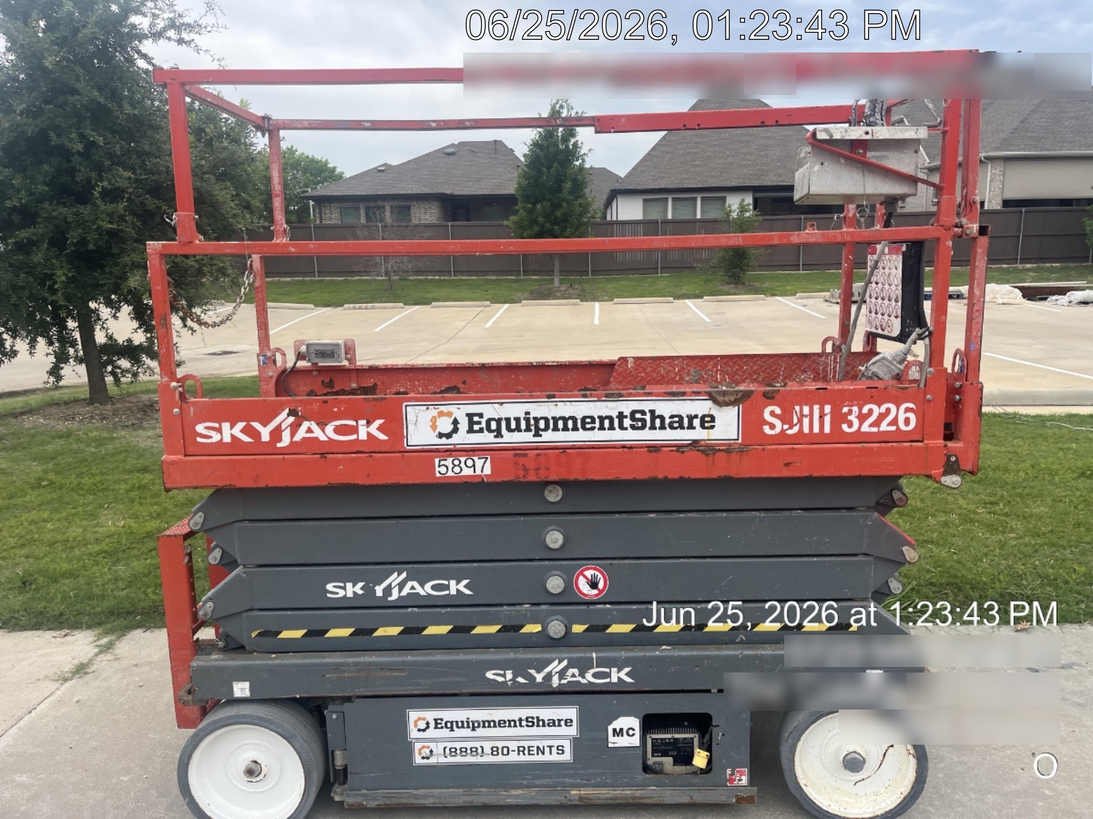 2017 Skyjack SJIII-3226 Skyjack SJ3226, Trojan Battery Set, Extended Warranty 5yr/5k hr