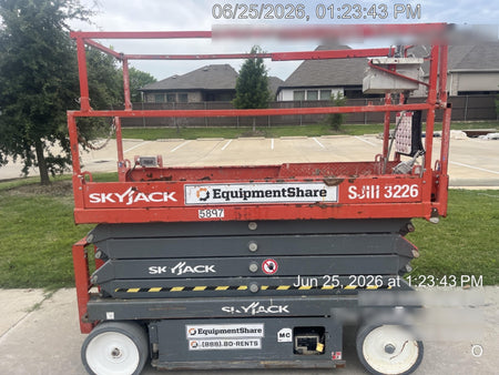 2017 Skyjack SJIII-3226 Skyjack SJ3226, Trojan Battery Set, Extended Warranty 5yr/5k hr