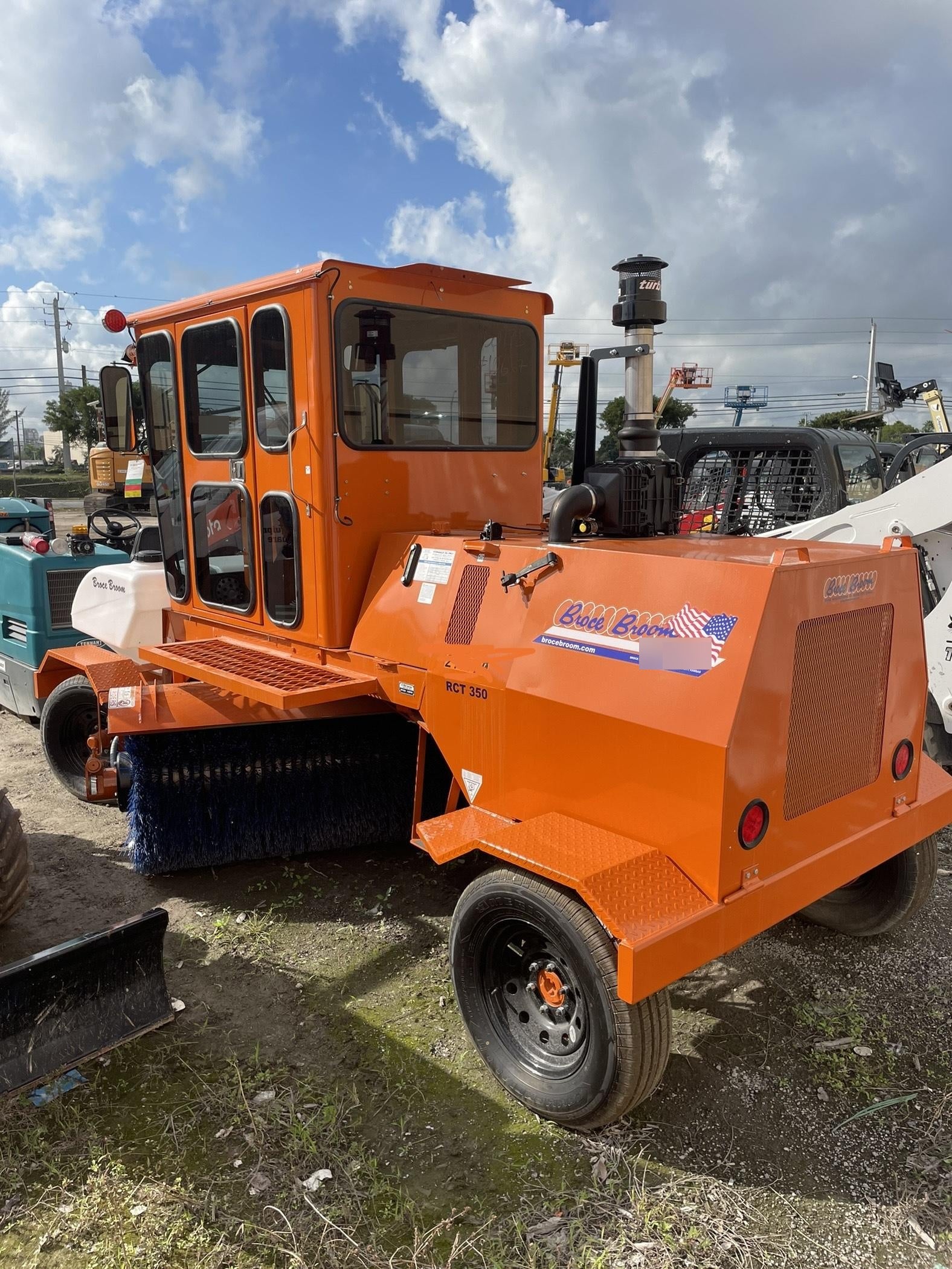 2022 BROCE RCT350