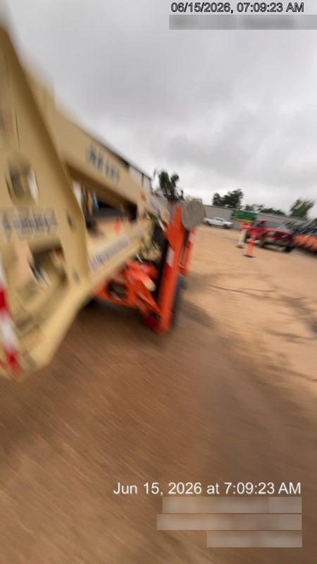 2022 JLG T350