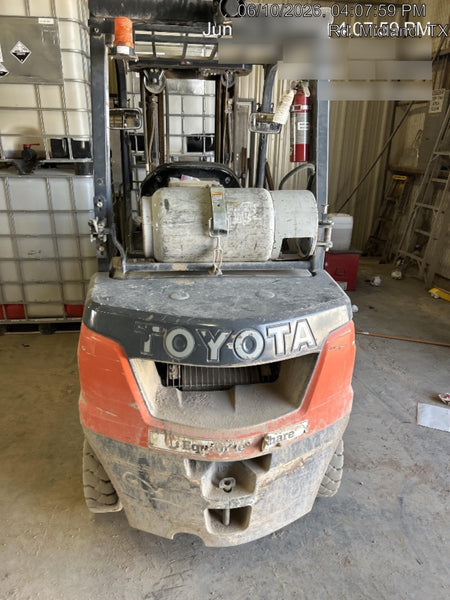 2022 TOYOTA 50-8FGU25