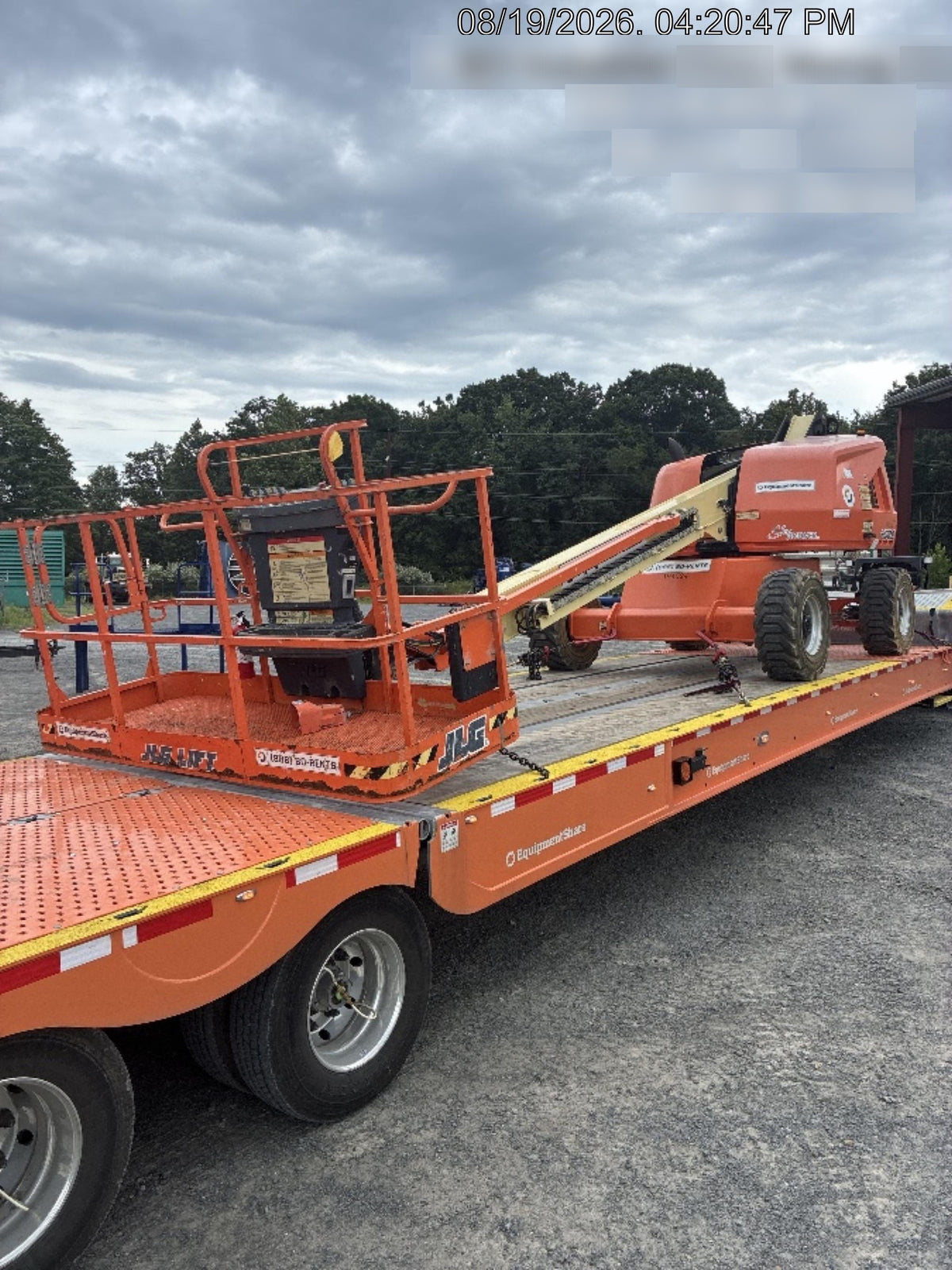 2021 JLG 400S
