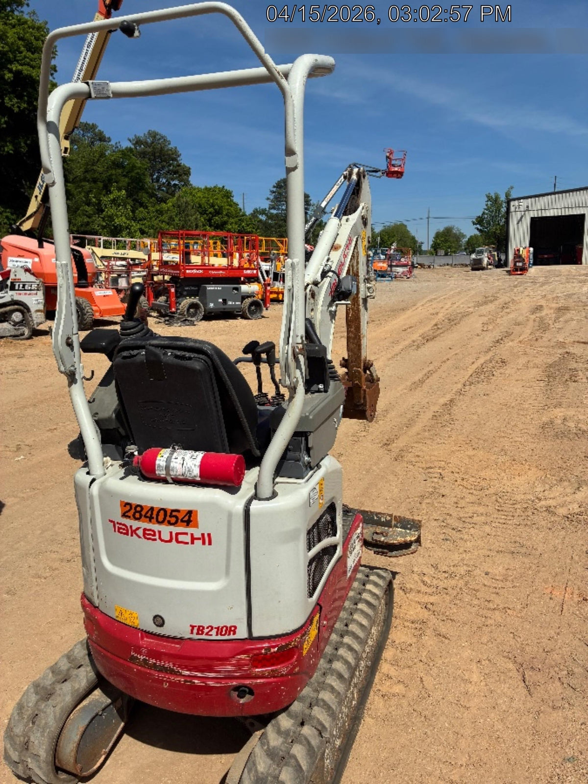 2022 TAKEUCHI TB210R