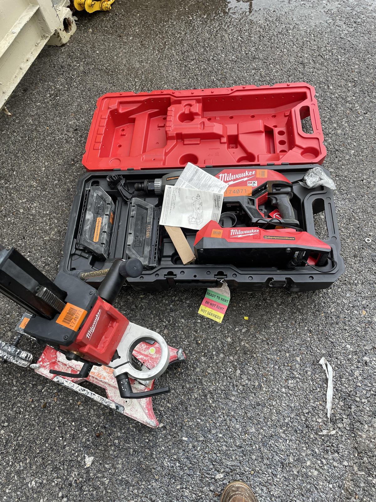 2021 MILWAUKEE MXF301-2CP