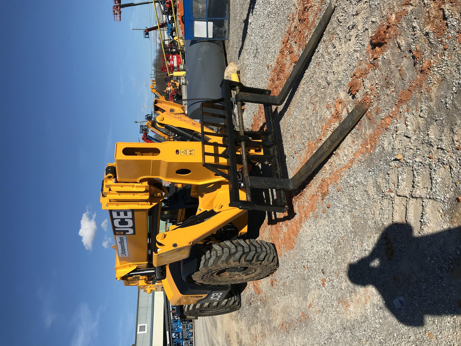 2019 JCB 510-56 Canopy, 74 HP, Solid Tires, STD Worklight, Beacon, Aux Hydraulics, Lifting Eye, Back up Alarm w/66" Carriage/60" Forks