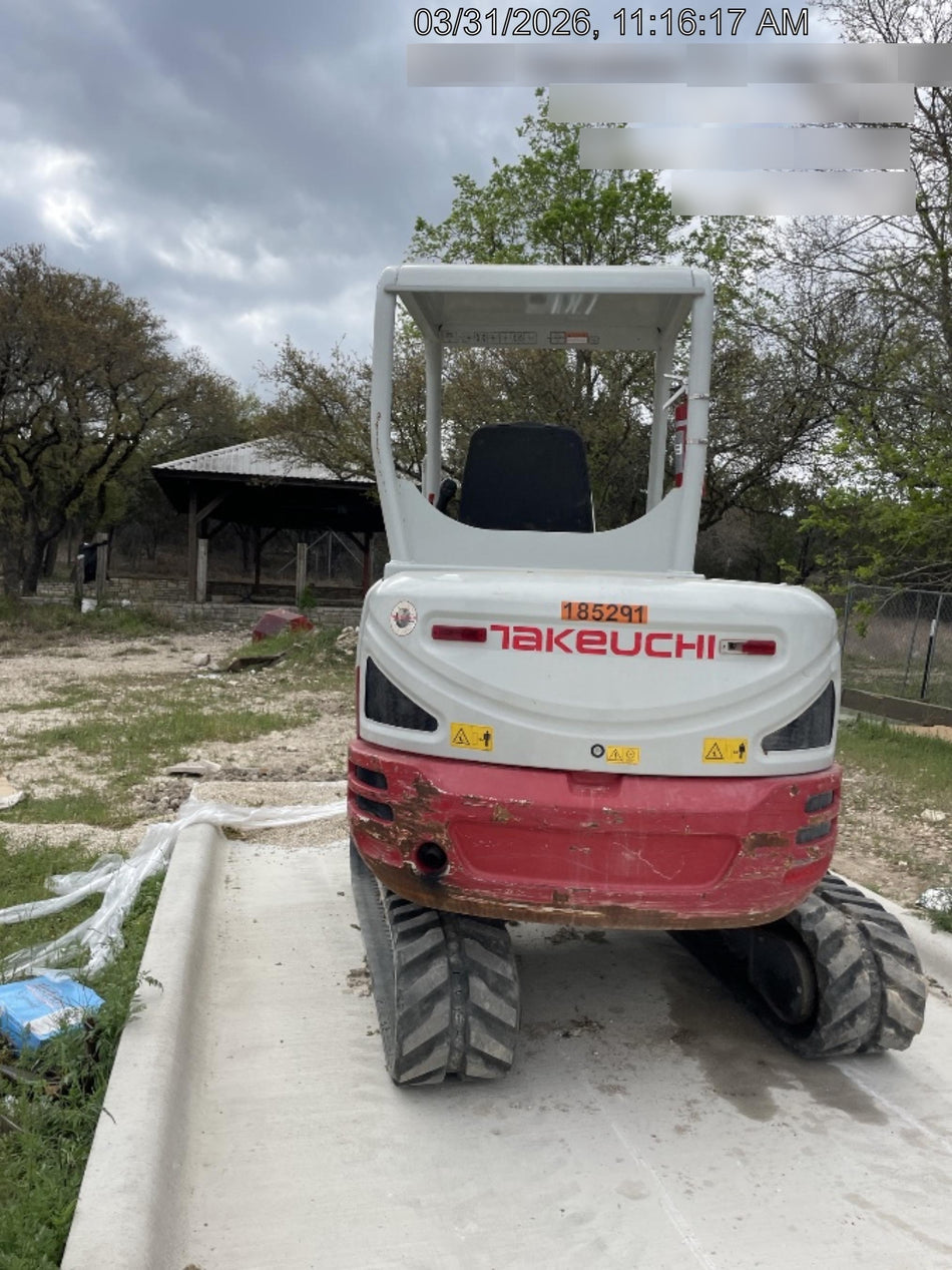2021 TAKEUCHI TB235-2R