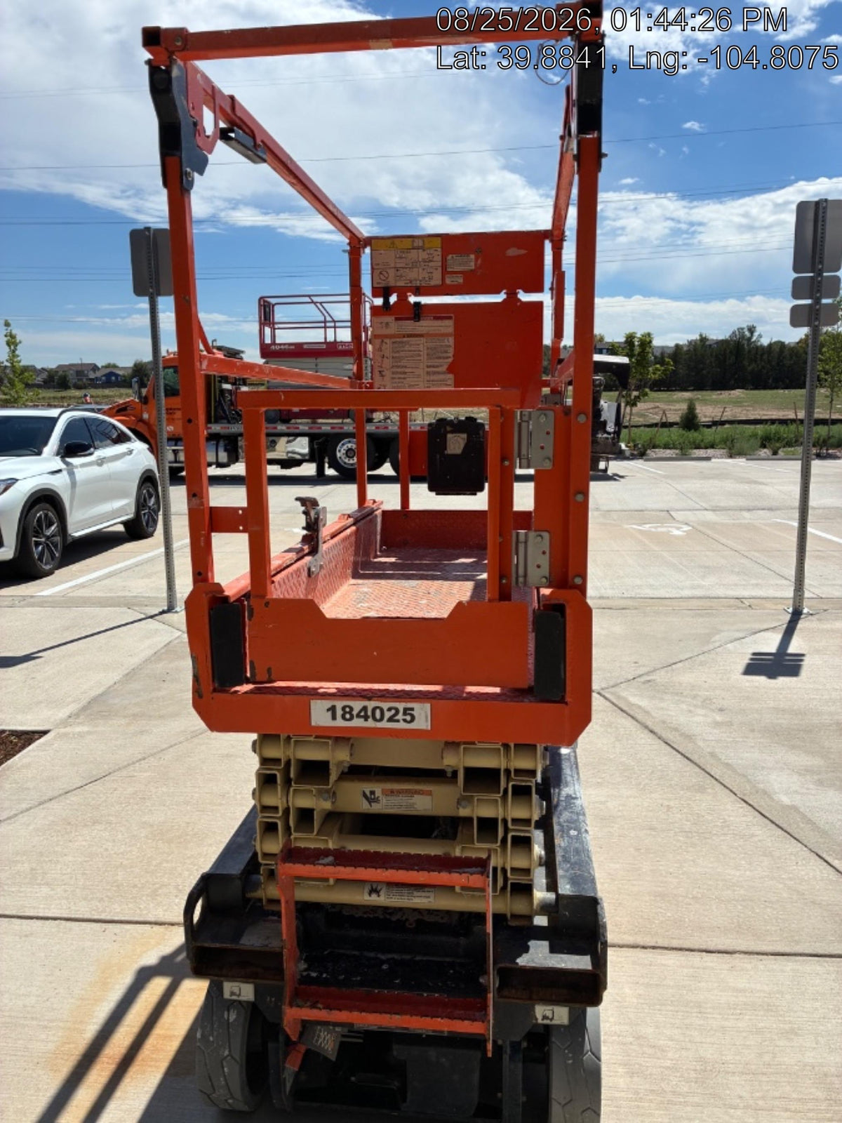 2021 JLG ES1932