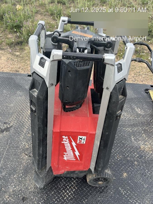 2022 MILWAUKEE MXF041-1XC