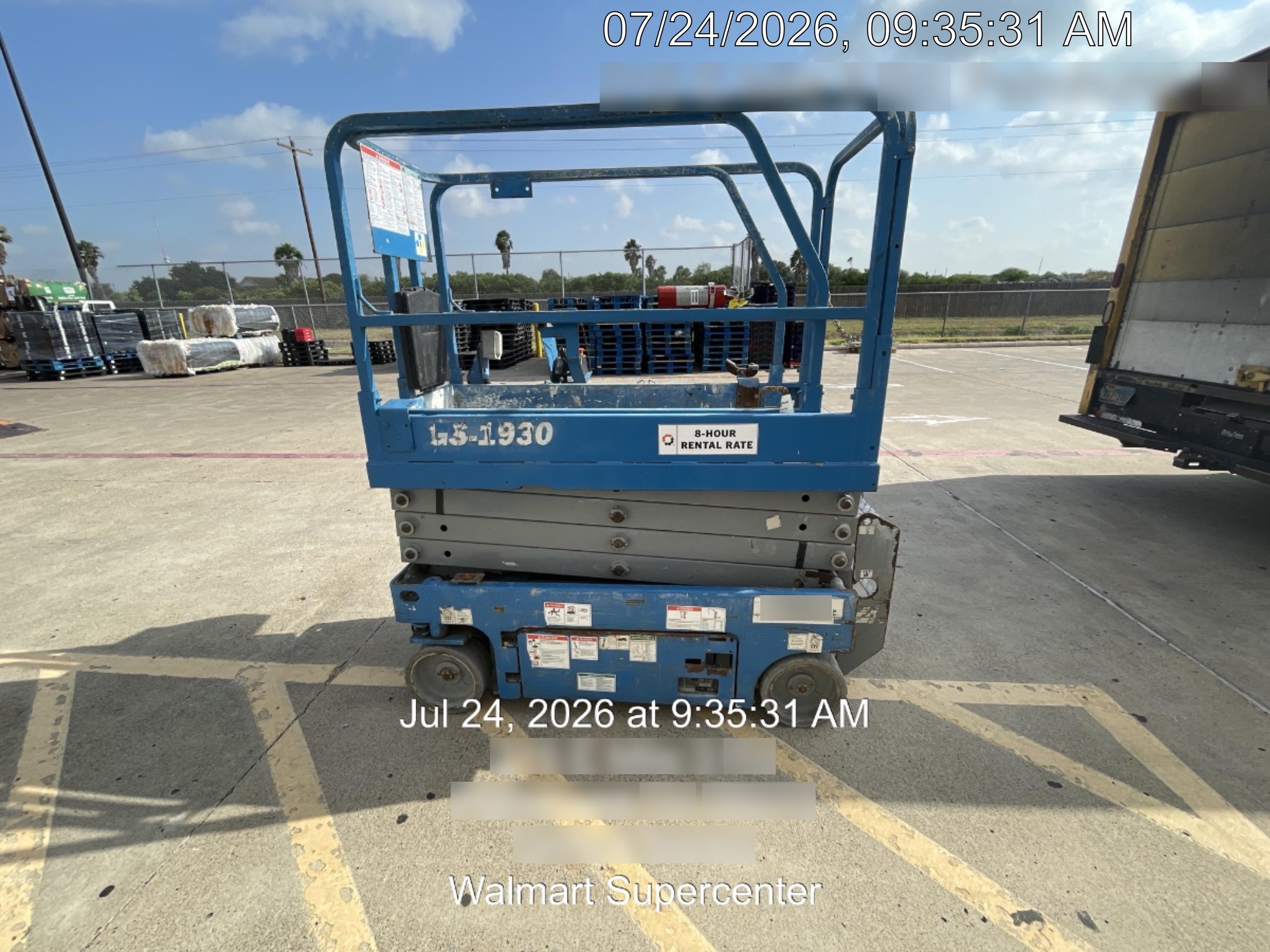 2019 Genie GS-1930 Fixed rails with chain Entry