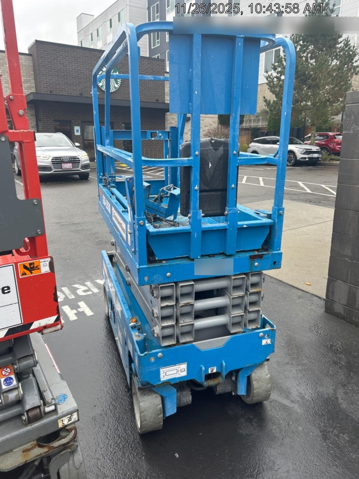 2019 Genie GS-1930 Half Height Swing Gate, 800W Inverter